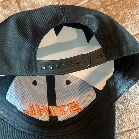 NEW STIHL BALLCAP - Picture 3 of 4
